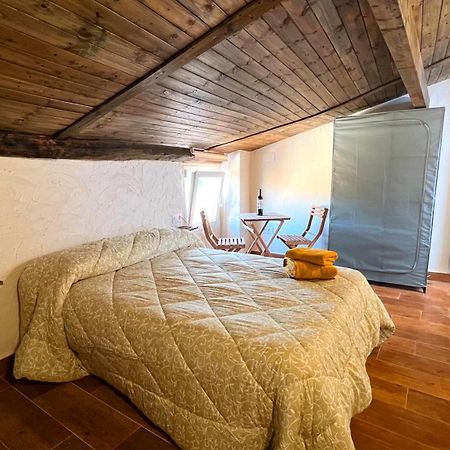 Estudio O Apartamento Toni Алкала дел Хукар Екстериор снимка