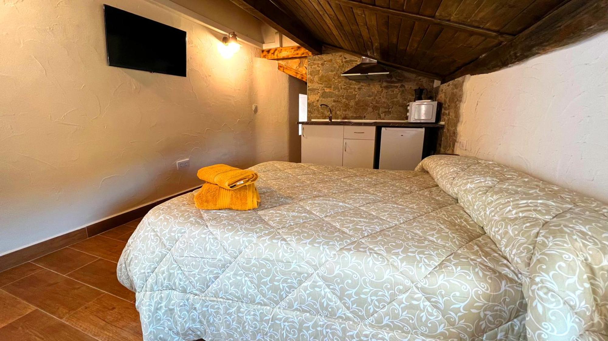 Estudio O Apartamento Toni Алкала дел Хукар Екстериор снимка